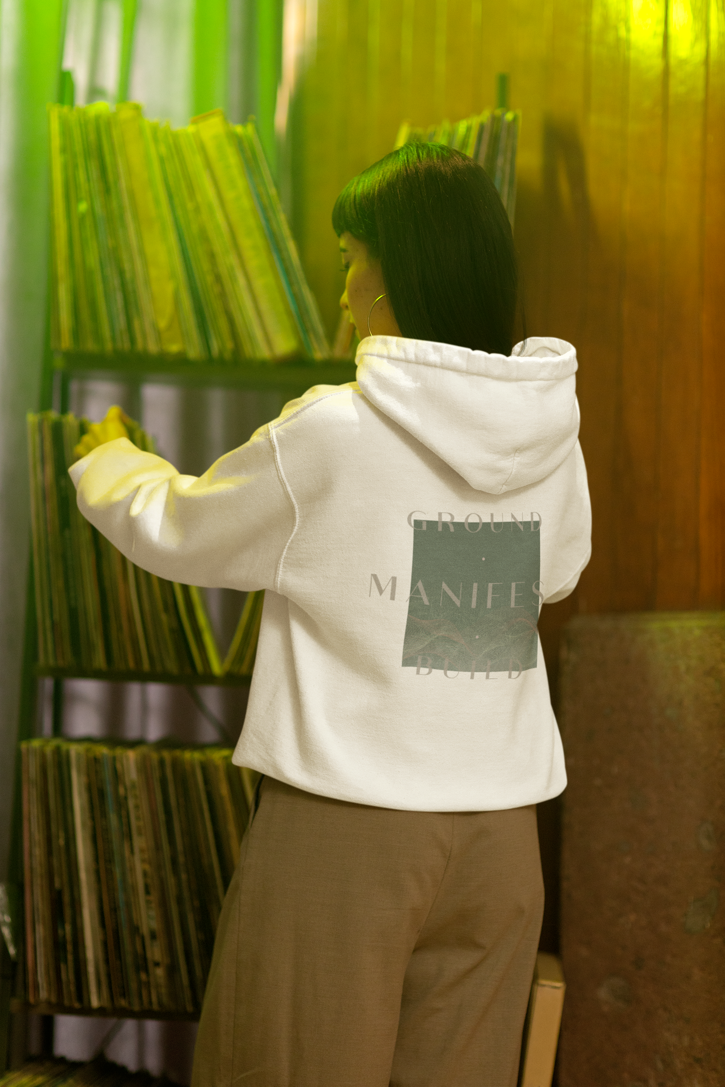 EARTH Organic Cotton Hoodie / White